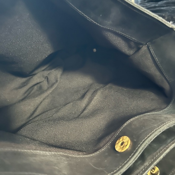 Rachel Utility Cross Bag w/ matching wallet - Picture 5 of 13